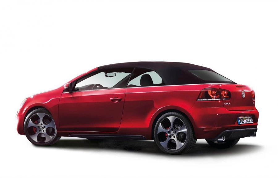  Volkswagen Golf GTi Cabrio 2012 года  (фото 49 из 61)